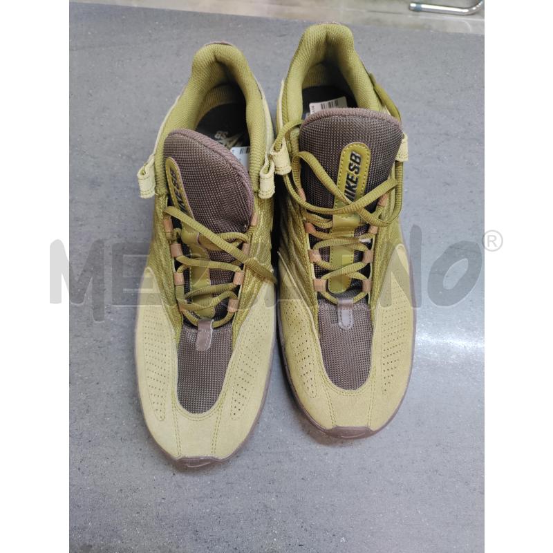 SCARPE UOMO NIKE VERDE | Mercatino dell'Usato Acerra 1
