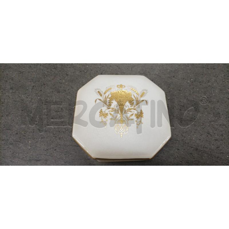 SCATOLINA ESAGONOLA BEIGE DEC. DORATO | Mercatino dell'Usato Acerra 1