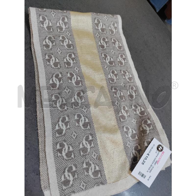 SCIARPA GUESS BEIGE GIALLO | Mercatino dell'Usato Acerra 1