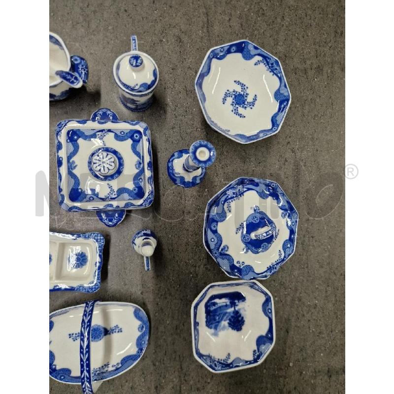 SET 23 PZ BIANCO BLU DECORO BAVARIA | Mercatino dell'Usato Acerra 4