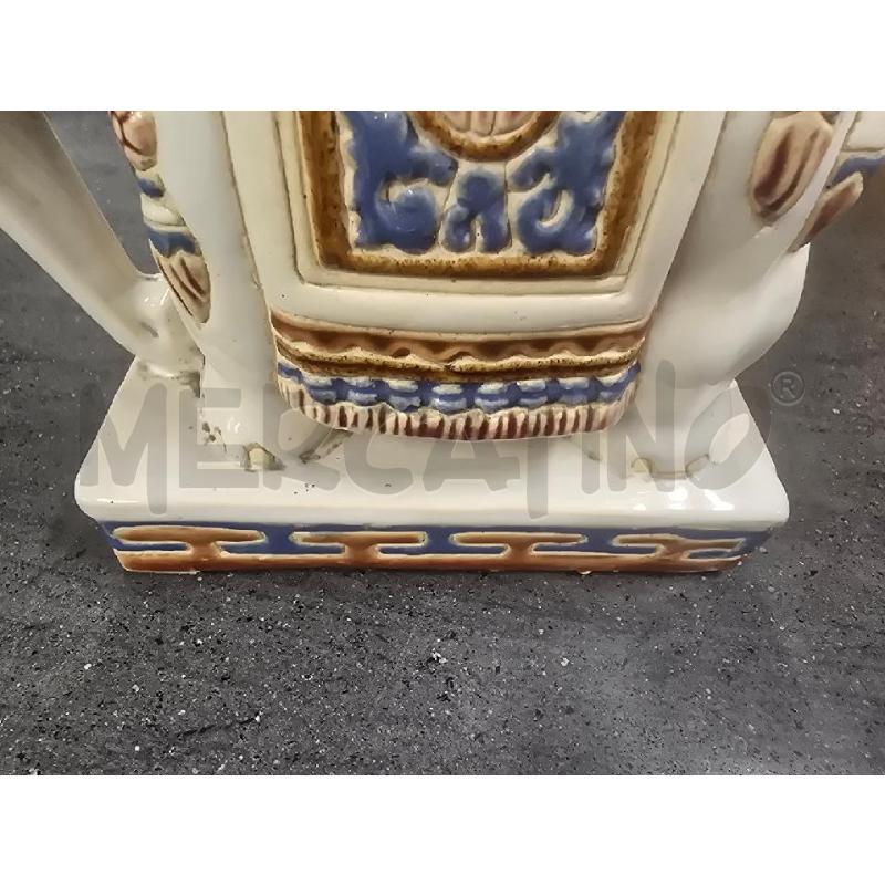 SOPRAMMOBILE ELEFANTE BIANCO DECORI CELESTI | Mercatino dell'Usato Acerra 3
