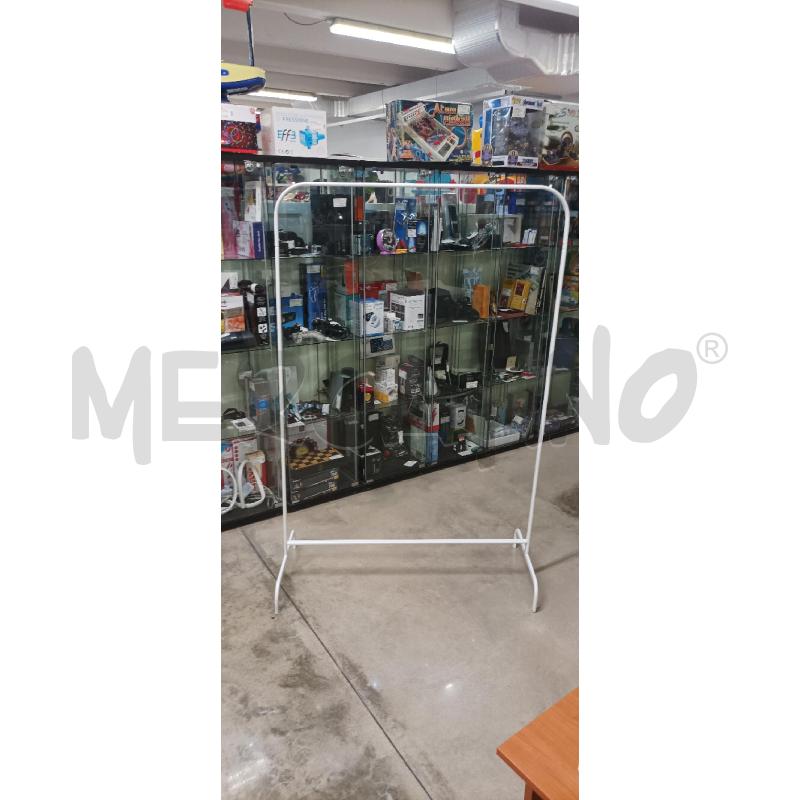 STAND BIANCO | Mercatino dell'Usato Acerra 1