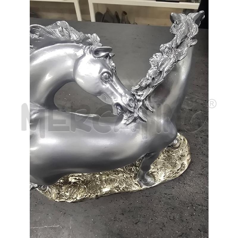 STATUA CAVALLI SILVER GRIGIO | Mercatino dell'Usato Acerra 3