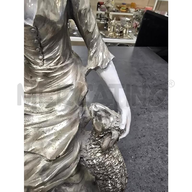 STATUA DONNA SILVER CAPPELLO PECORA | Mercatino dell'Usato Acerra 3