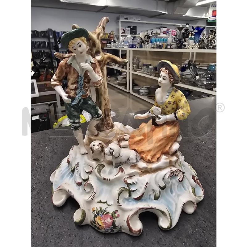 STATUA DONNA UOMOP CAGNOLINI  | Mercatino dell'Usato Acerra 1