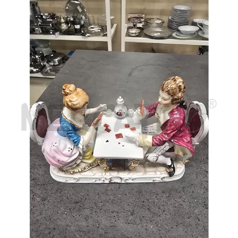 STATUA NOBILI TAVOLA SEDUTA | Mercatino dell'Usato Acerra 1