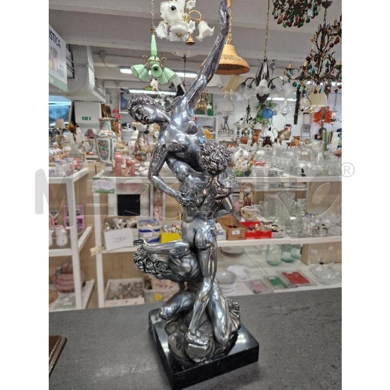 STATUA UOMINI DONNE SILVER | Mercatino dell'Usato Acerra 1