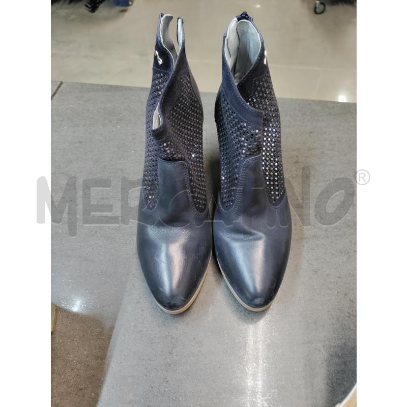 STIVALETTI DONNA NERO GIARDINI BLU | Mercatino dell'Usato Acerra 1