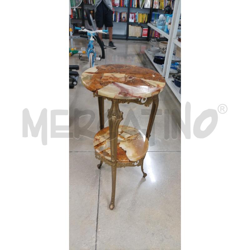 TAVOLINO CIRCOLARE DORATO | Mercatino dell'Usato Acerra 1