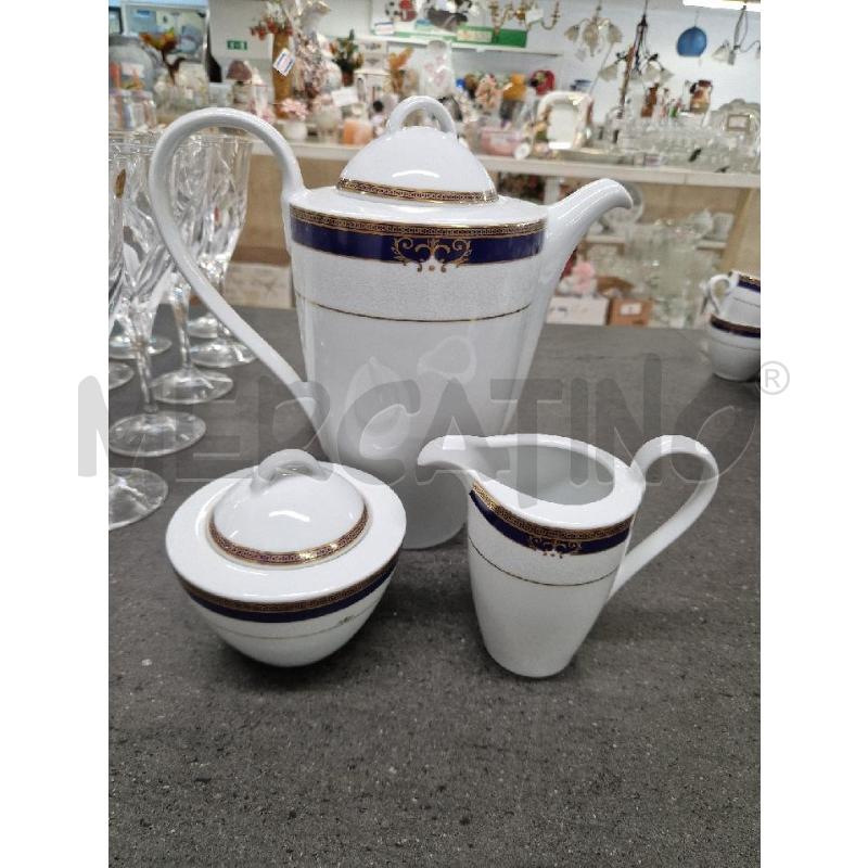 TAZZE PZ. 12 +LATT+ZUCCH+CAFFE BIANCO DORATO BLU | Mercatino dell'Usato Acerra 1