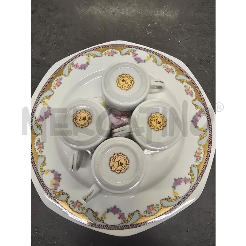 TAZZE PZ. 4+VASSOIO BIANCO FIORI | Mercatino dell'Usato Acerra 3