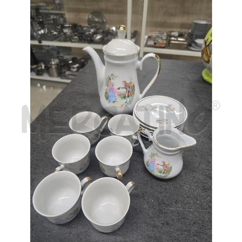 TAZZE PZ. 6+PIATT+CAFF+LATT BIANCO NOBILI | Mercatino dell'Usato Acerra 1