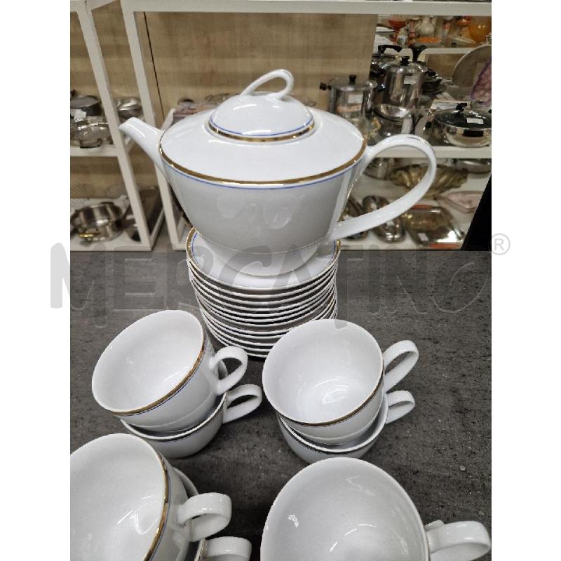 TEIERA +12 TAZZE+LATT+ZUCCH BIANCO BORDO DORATO BLU | Mercatino dell'Usato Acerra 3