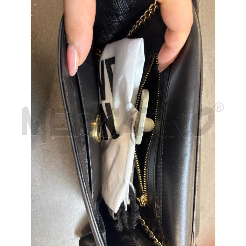 TRACOLLA DONNA LOVE MOSCHINO NERO LOGO DORATO | Mercatino dell'Usato Acerra 3