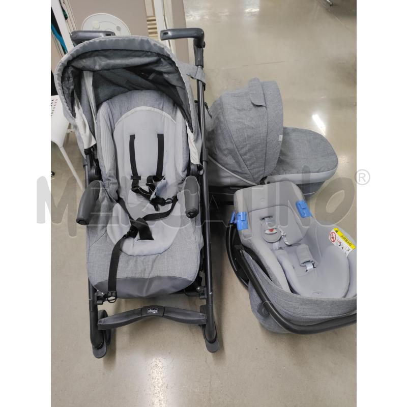 TRIO PASSEGGINO CHICCO GRIGIO | Mercatino dell'Usato Acerra 1