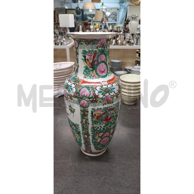 VASO ALTO BIANCO DEC.FIORI UCCELLI DA RIVEDERE | Mercatino dell'Usato Acerra 1