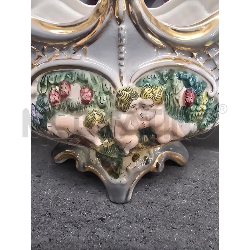 VASO BASSO 2 MANICI ANGIOLETTI RILIEVO | Mercatino dell'Usato Acerra 2