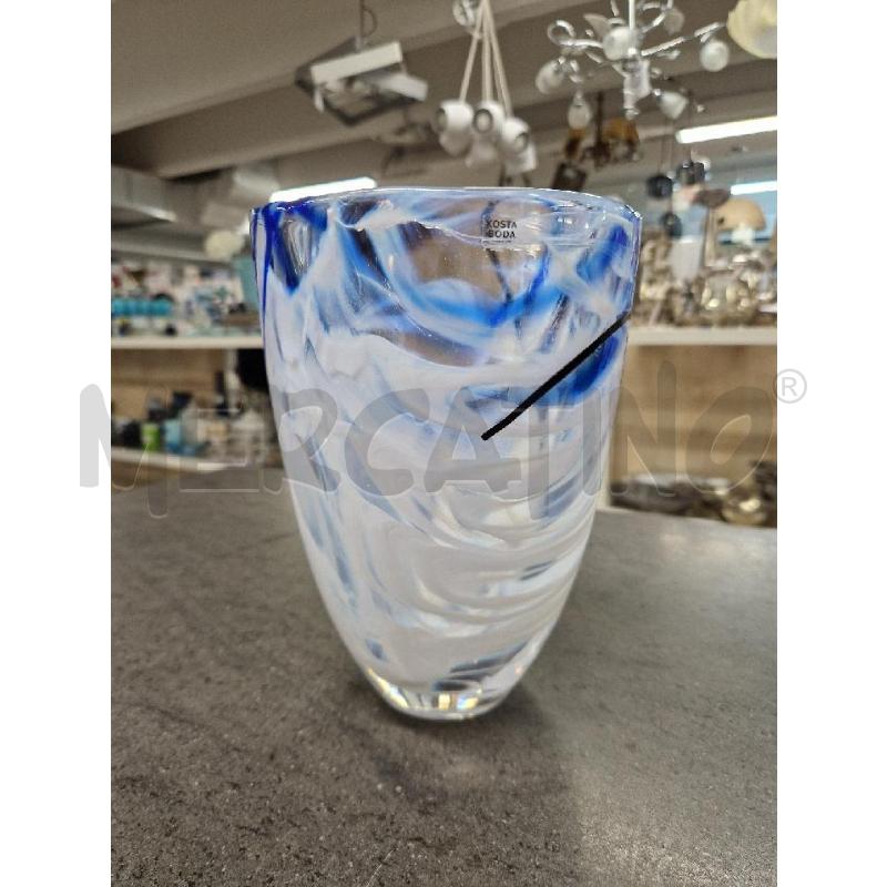 VASO BIANCO BLU KOSTA BODA | Mercatino dell'Usato Acerra 1