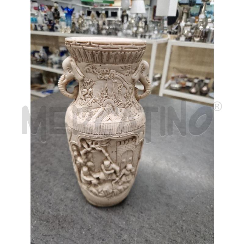 VASO BIANCO ELEFANTI PERSONE | Mercatino dell'Usato Acerra 2