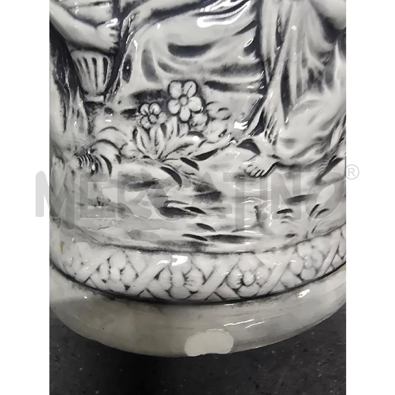 VASO GRIGIOBIANCO VARIE FIGURE  | Mercatino dell'Usato Acerra 4