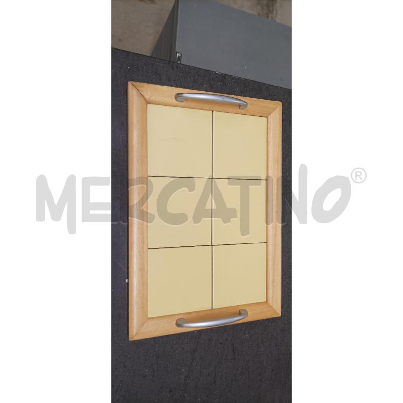VASSOIO LEGNO GIALLO | Mercatino dell'Usato Acerra 1