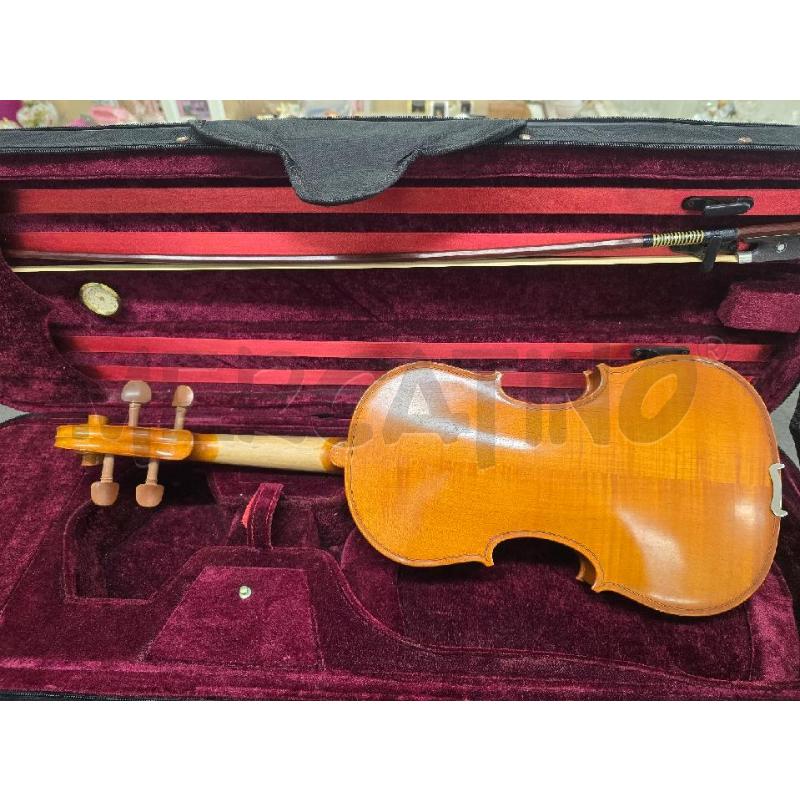 VIOLINO LEGNO CHIARO CON CUSTODIA MAVIS | Mercatino dell'Usato Acerra 4
