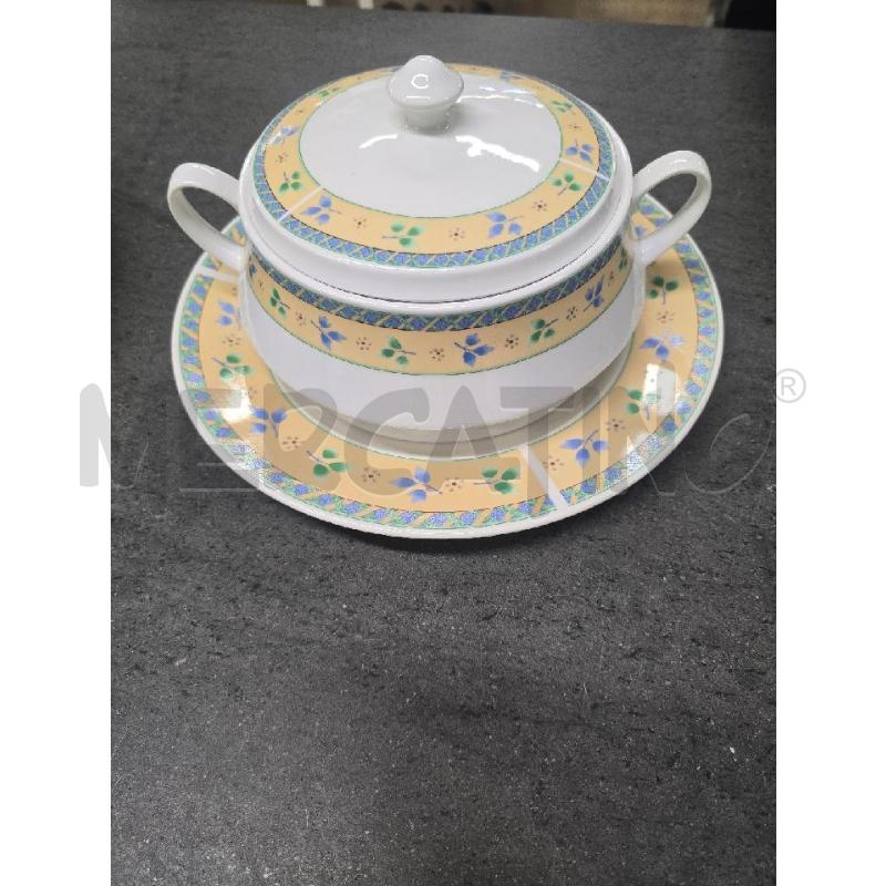 ZUPPIERA CON PIATTO BIANCO DEC. BEIGE FOGLIE | Mercatino dell'Usato Acerra 1