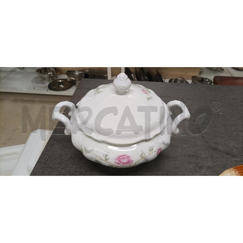 ZUPPIERA + COPERCHIO BIANCA DEC. FIORI ROSA | Mercatino dell'Usato Acerra 1