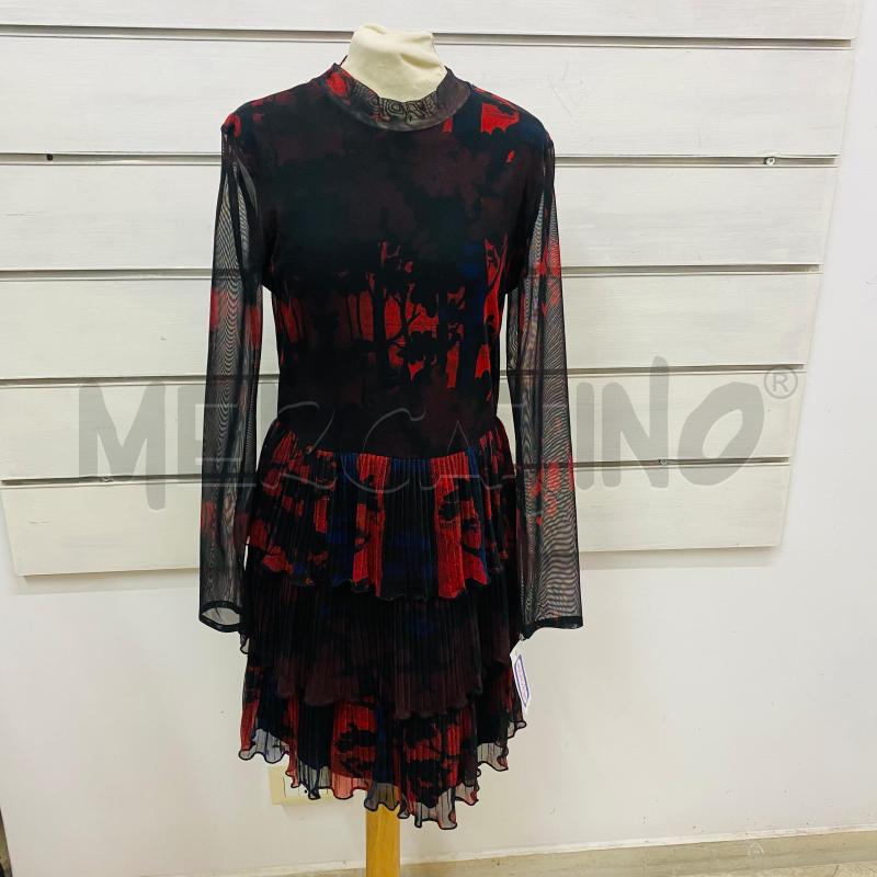 ABITO DONNA DESIGUAL NERO DISEGNI ROSSI MANICHE RETE PLISSETTE | Mercatino dell'Usato Lago patria - giugliano in c. 1