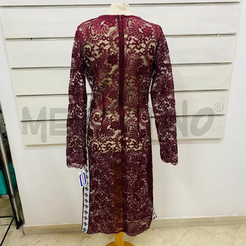 ABITO DONNA GAELLE PIZZO BORDEAUX SCRITTA CORALLINI | Mercatino dell'Usato Lago patria - giugliano in c. 5