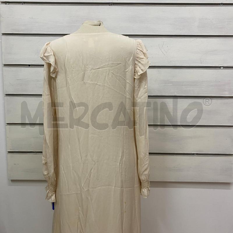 ABITO DONNA INTROPIA BEIGE CON PICCOLI VOLANT LUNGO | Mercatino dell'Usato Lago patria - giugliano in c. 4