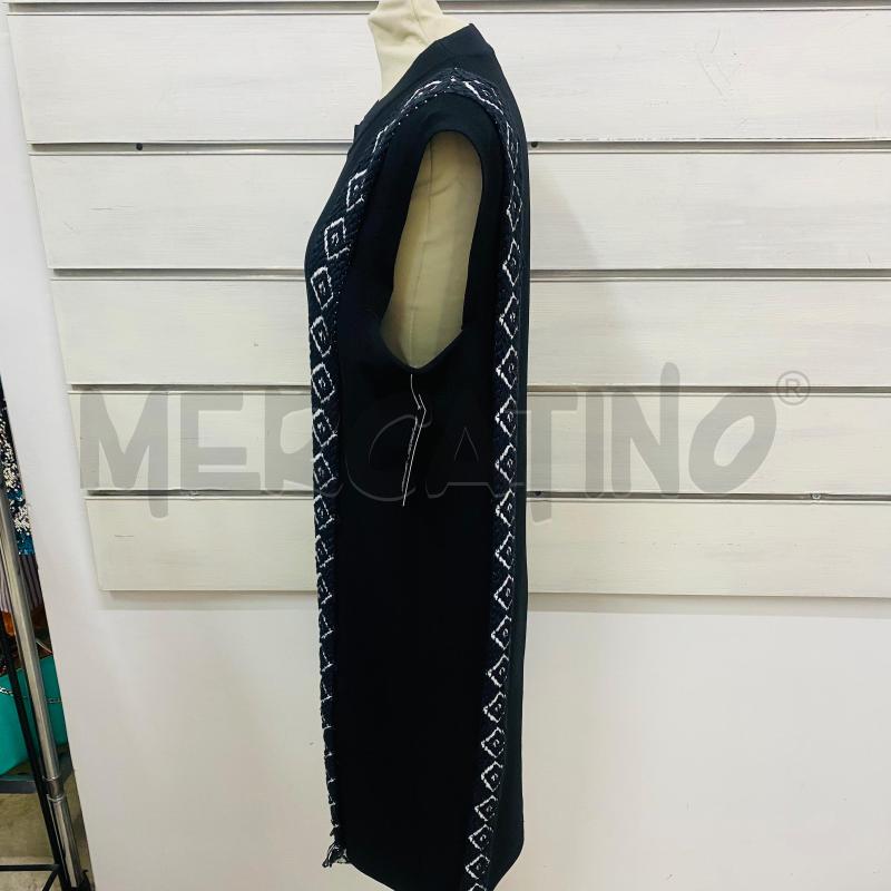 ABITO DONNA LIVIANA CONTI TRICOT NERO INSERTO TRECCIA NERA BIANCA | Mercatino dell'Usato Lago patria - giugliano in c. 5