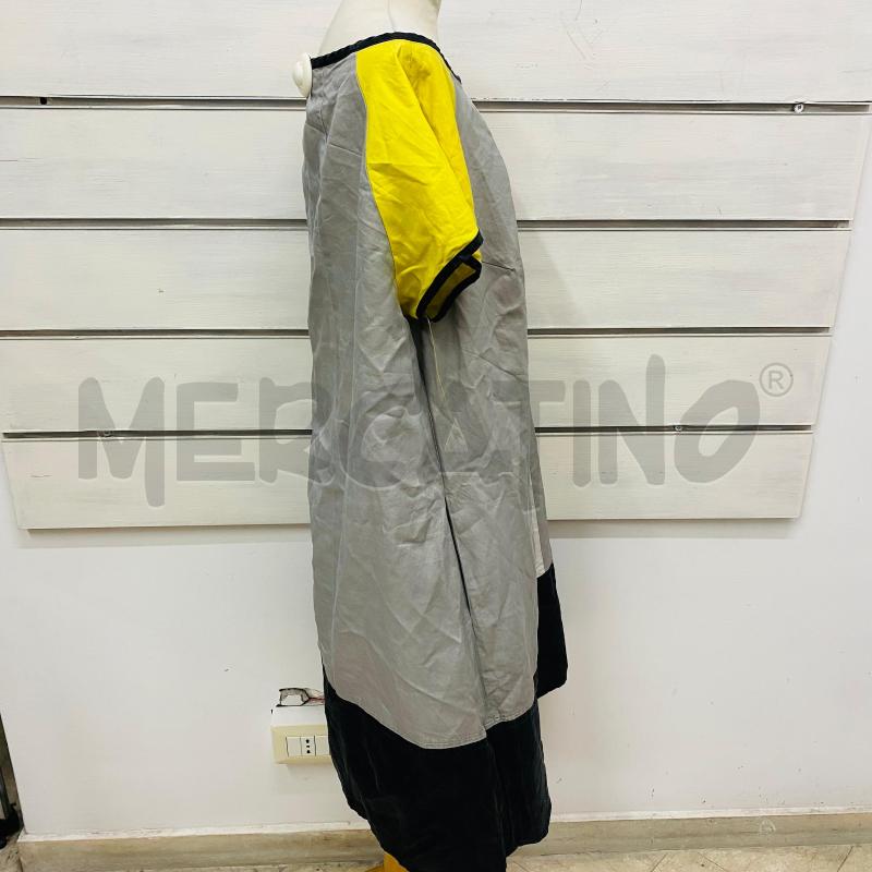 ABITO DONNA MARINA RINALDI GRIGIO CHIARO SCURO MANICHE GIALLE PREOFILO NERO | Mercatino dell'Usato Lago patria - giugliano in c. 3