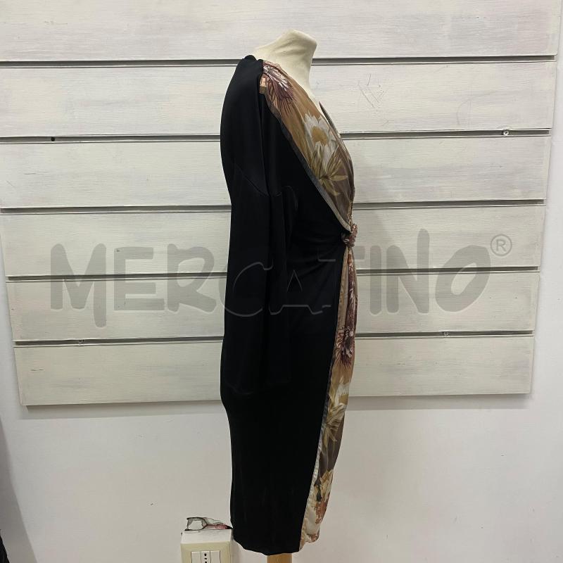 ABITO DONNA ROBERTO CAVALLI NERO SCOLLO BEIGE FLOREALE  | Mercatino dell'Usato Lago patria - giugliano in c. 2