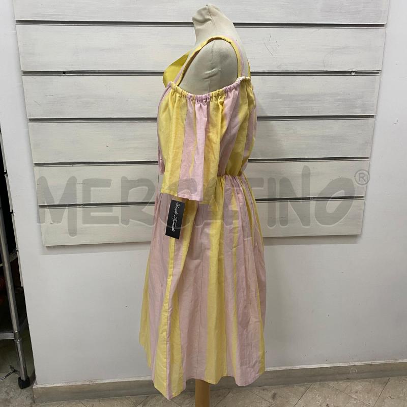 ABITO DONNA SUOLI RIGA GIALLO ROSA ELASTICO SCOLLO | Mercatino dell'Usato Lago patria - giugliano in c. 5
