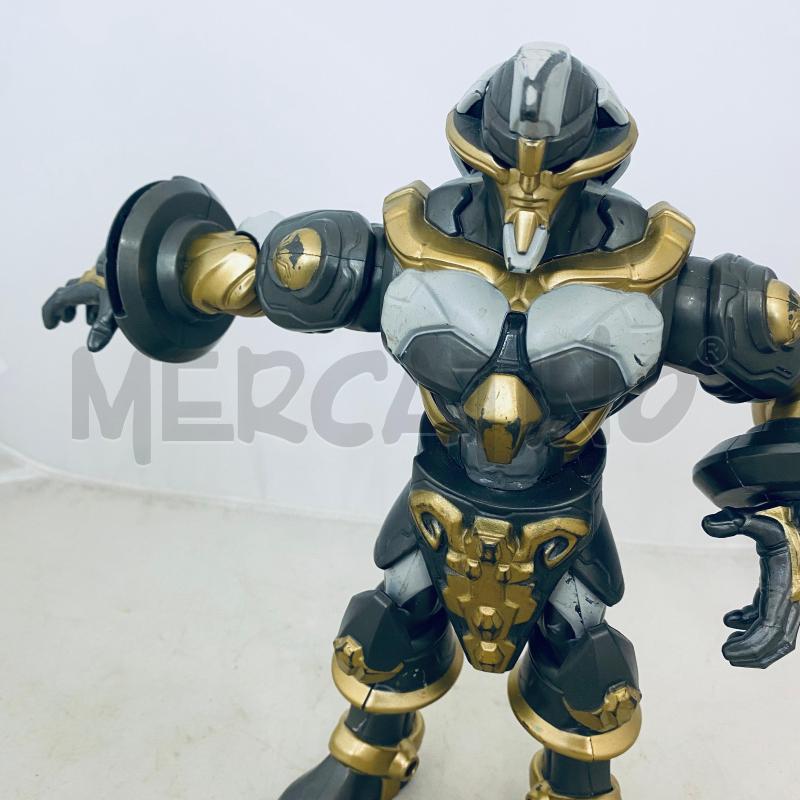 ACTION FIGURE GORMITI GRIGIO E DORATO | Mercatino dell'Usato Lago patria - giugliano in c. 2