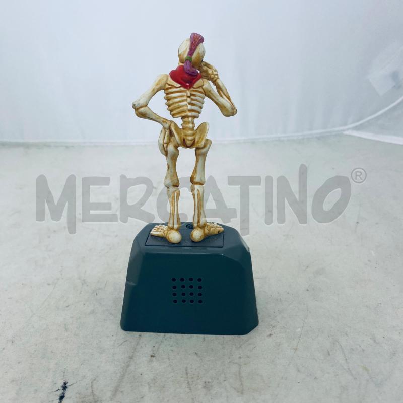 ACTION FIGURE SONORA PICCOLI BRIVIDI SCHELETRO | Mercatino dell'Usato Lago patria - giugliano in c. 3