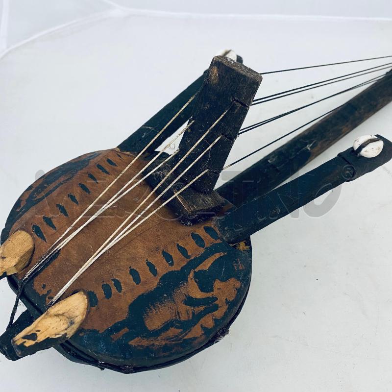 ANTICO STRUMENTO MUSICALE AFRICANO LEGO | Mercatino dell'Usato Lago patria - giugliano in c. 2