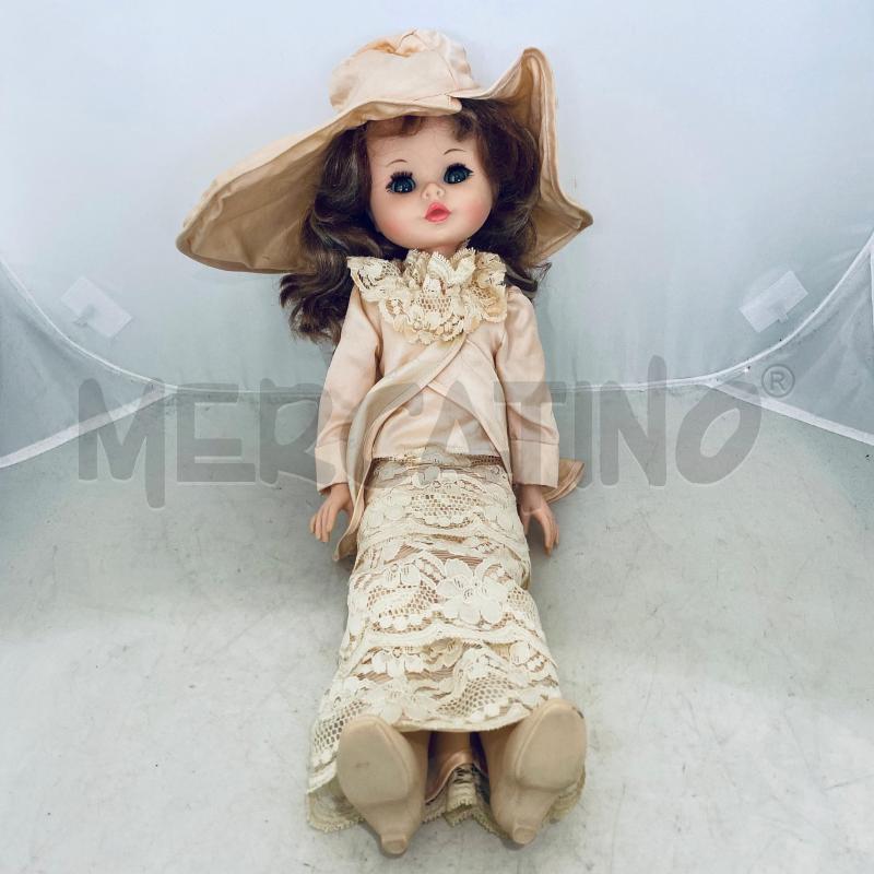 BAMBOLE D'EPOCA FURGA VESTITO ROSA CIPRIA CN CAPPELLO | Mercatino dell'Usato Lago patria - giugliano in c. 1