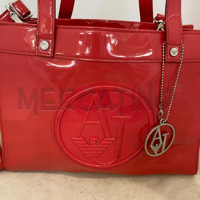 BORSA DONNA ARMANI JEANS VERNICE ROSSA CON TRACOLLA | Mercatino dell'Usato Lago patria - giugliano in c. 2