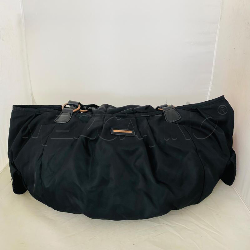 BORSA DONNA BENETTON NERO TESSUTO DUE MANICI  | Mercatino dell'Usato Lago patria - giugliano in c. 1