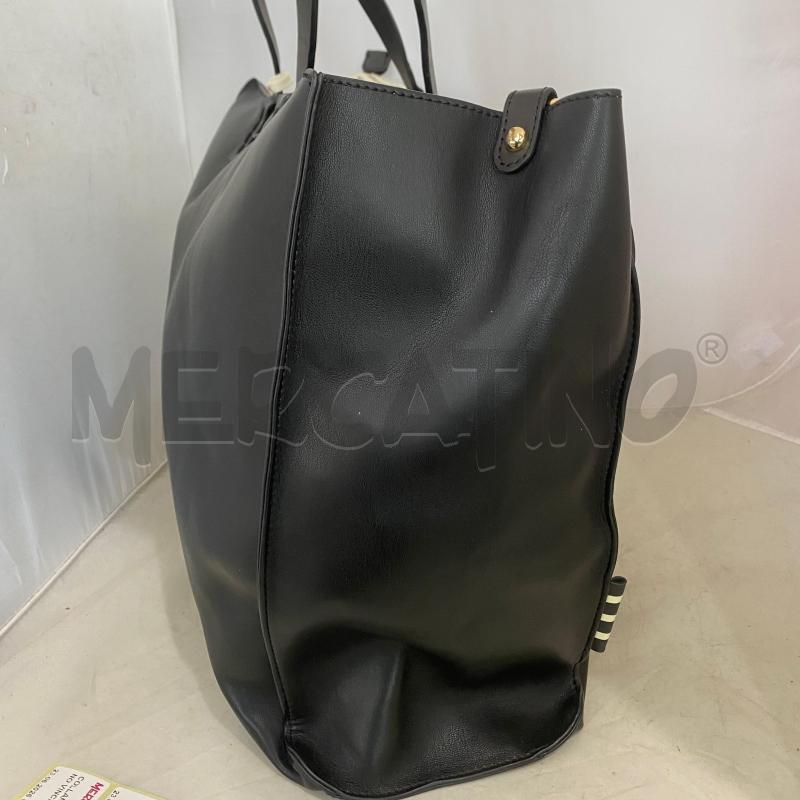 BORSA DONNA CON POCHETTE MANILA GRACE FELICIA BIG NERA | Mercatino dell'Usato Lago patria - giugliano in c. 4