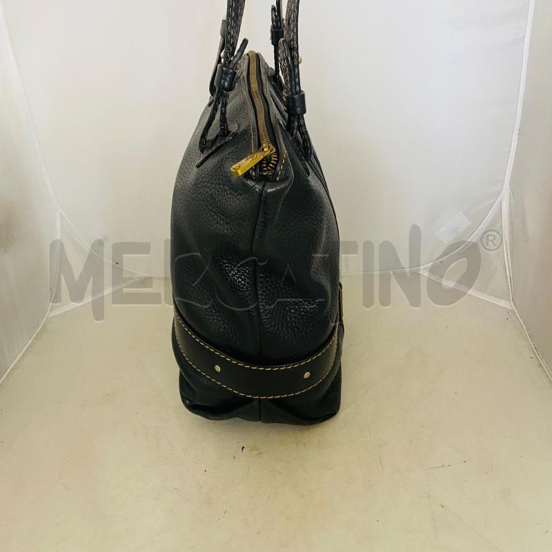 BORSA DONNA FAY CON PLACCHETTA LOGO ROVINATA | Mercatino dell'Usato Lago patria - giugliano in c. 3