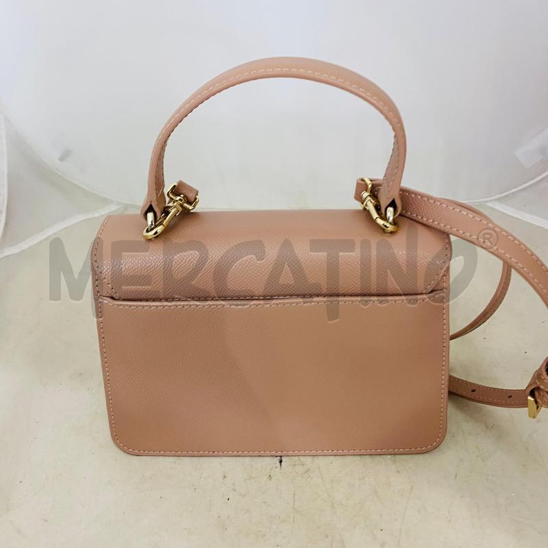 BORSA DONNA FURLA MODELLO VENERE PELLE ROSA MARTELLATA  | Mercatino dell'Usato Lago patria - giugliano in c. 4