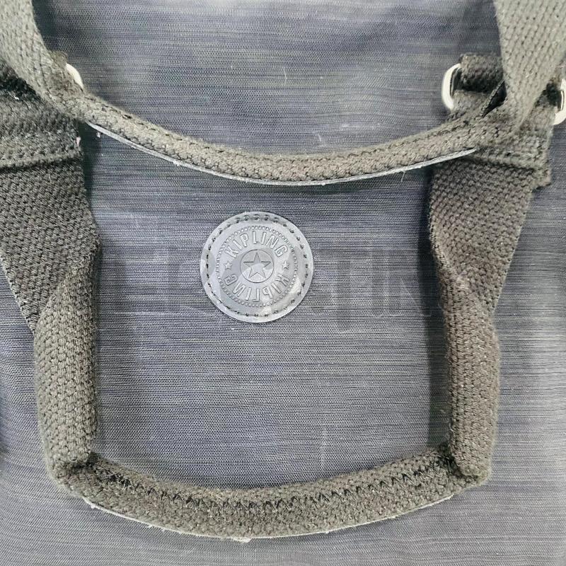 BORSA DONNA KIPLING NERA TESSUTO TRACOLLA CON ACCESSORIO | Mercatino dell'Usato Lago patria - giugliano in c. 3