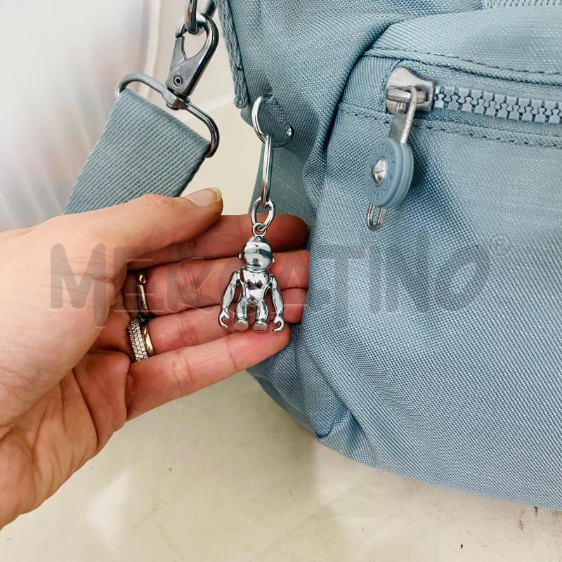 BORSA DONNA KIPLING TESSUTO AZZURRO CON ACCESSORIO | Mercatino dell'Usato Lago patria - giugliano in c. 3