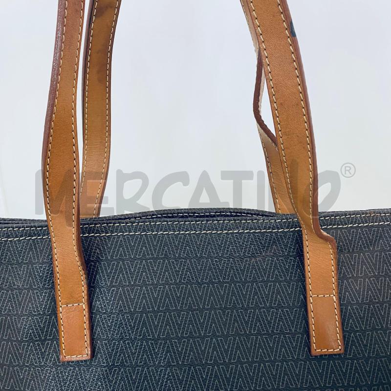 BORSA DONNA MARIO VALENTINO MARRONE MONOGRAMMA DUE MANICI  | Mercatino dell'Usato Lago patria - giugliano in c. 4