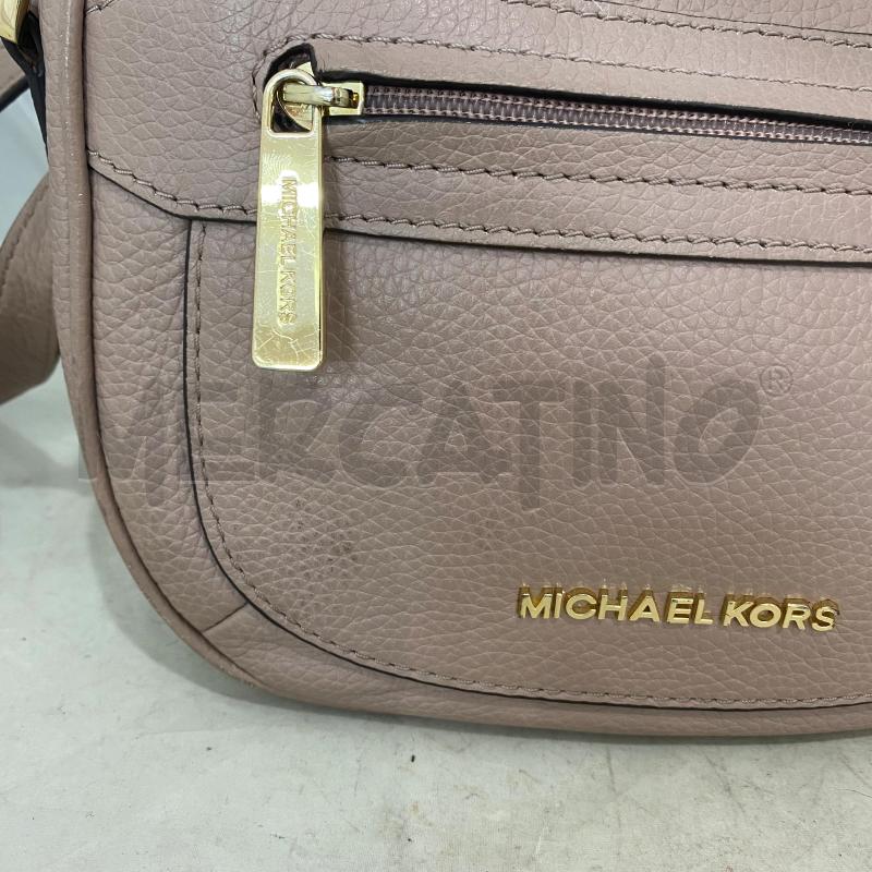 BORSA DONNA MICHAEL KORS JULIA PELLE ROSA MARTELLATA  | Mercatino dell'Usato Lago patria - giugliano in c. 2