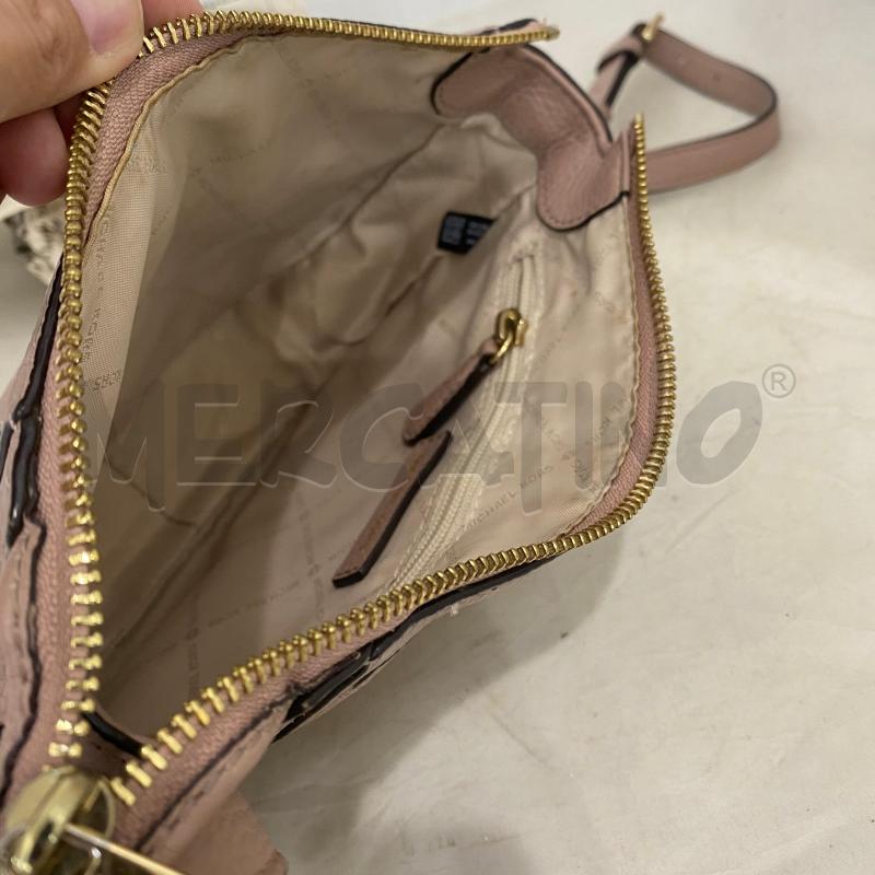 BORSA DONNA MICHAEL KORS JULIA PELLE ROSA MARTELLATA  | Mercatino dell'Usato Lago patria - giugliano in c. 5