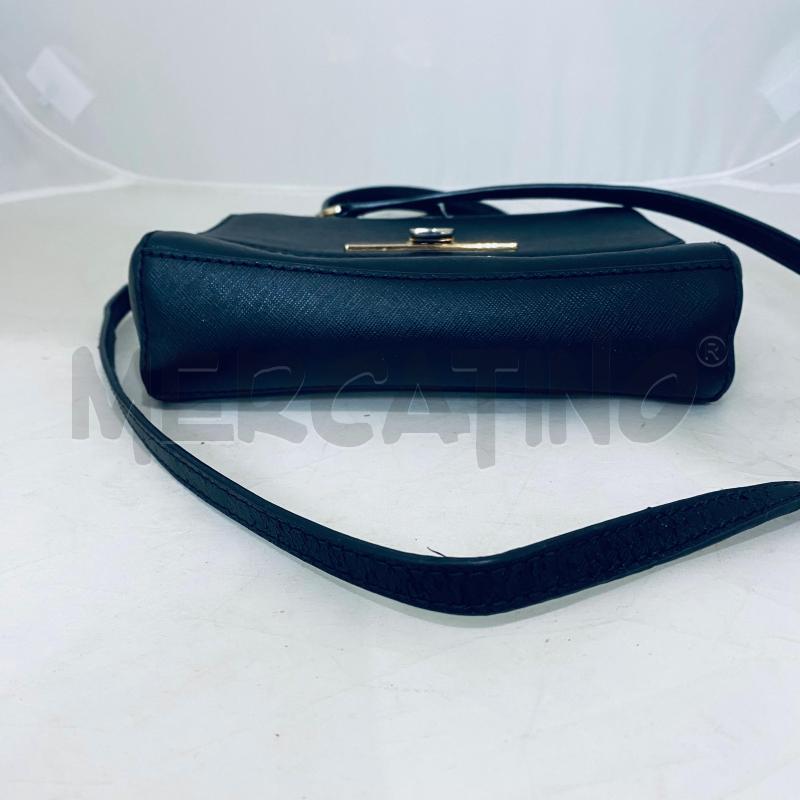 BORSA DONNA MICHEAL KORS CALLIE NERA CON TRACOLLA METALLERIA CHIUSURA GRAFFIATA | Mercatino dell'Usato Lago patria - giugliano in c. 3